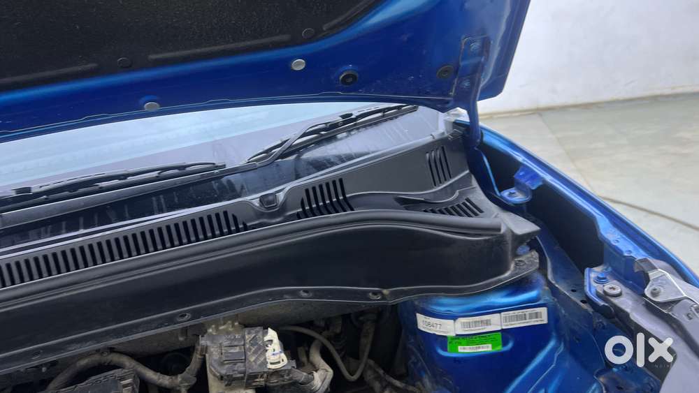 Tata Punch 1.2 Revotron Creative Amt Dual Tone, 2022, Petrol