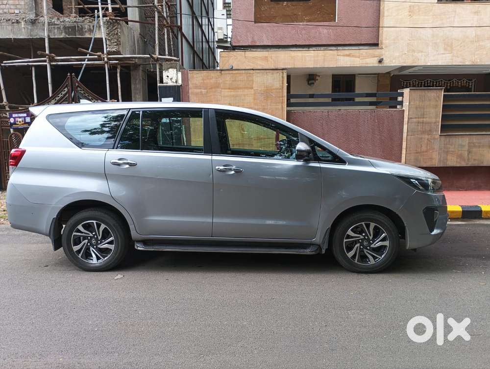 Toyota Innova Crysta [2020-ongoing] 2.4 Vx 8 Str, 2021, Diesel