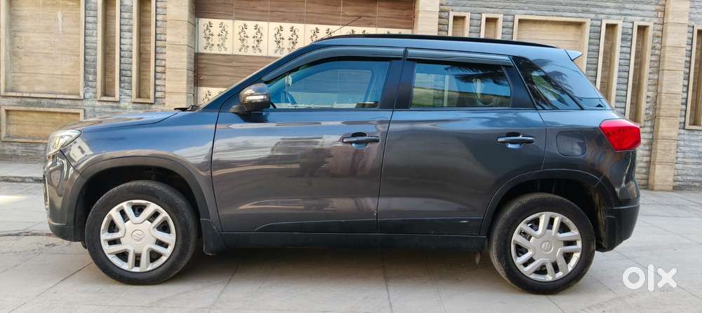 Maruti Suzuki Brezza 1.5 Vxi Smart Hybrid, 2022, Petrol