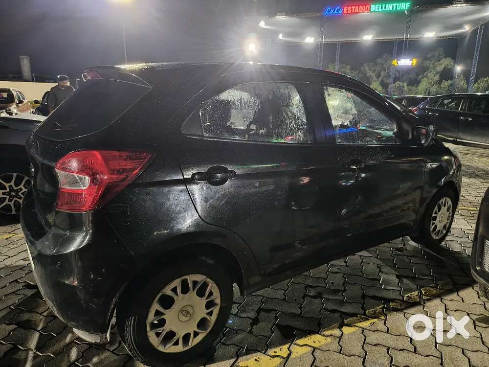 Ford Figo 1.2 Petrol 2015