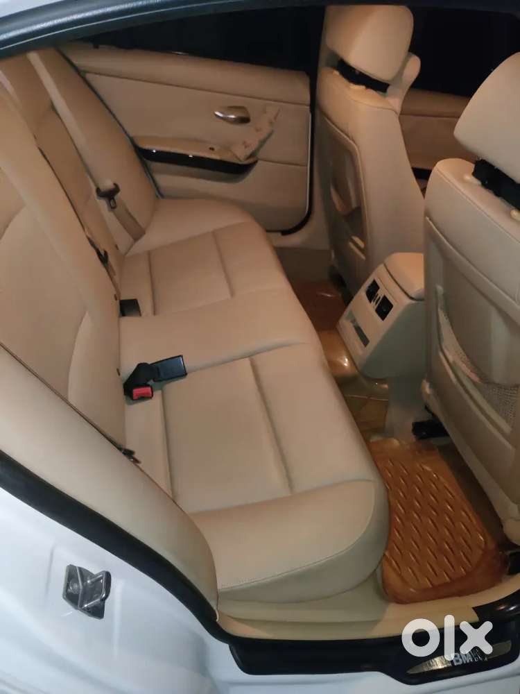 Bmw 320d Corporate Edition (e90 Lci)  Full Service History  2 Keys