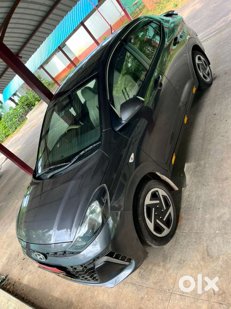 Hyundai Aura 2024 Km Driven