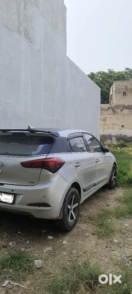 Hyundai I20 Active 2015 Km Driven