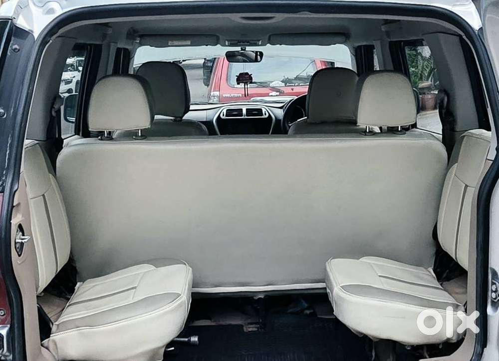 Mahindra Tuv 300 Mhawk100 T8, 2015, Diesel