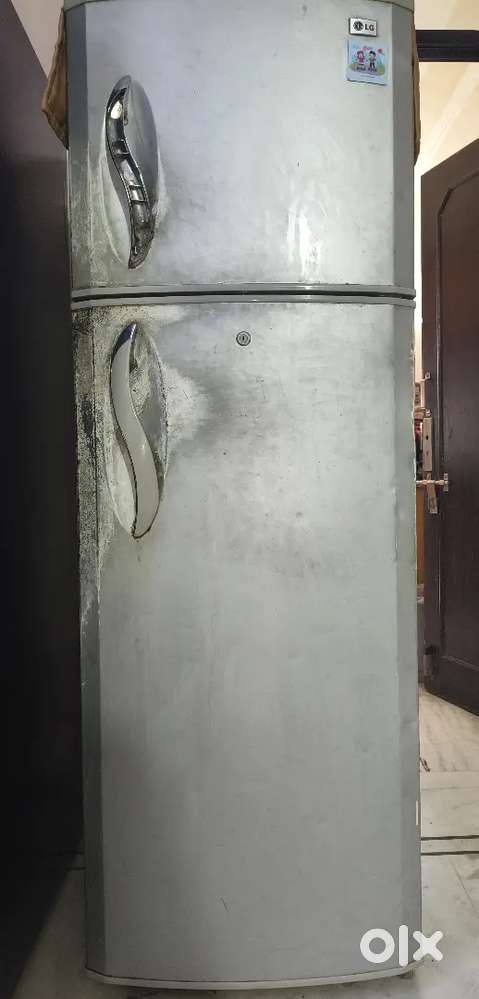 LG REFRIGERATOR