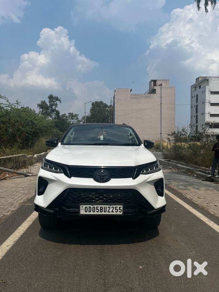 Toyota Fortuner Legender 4x2 At 2.8, 2024, Diesel
