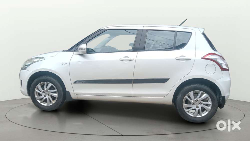 Maruti Suzuki Swift 1.3 Zxi, 2013, Petrol