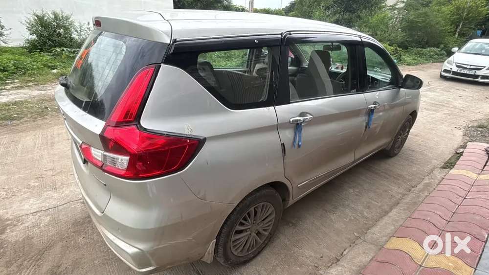 Maruti Suzuki Ertiga Zxi 2019