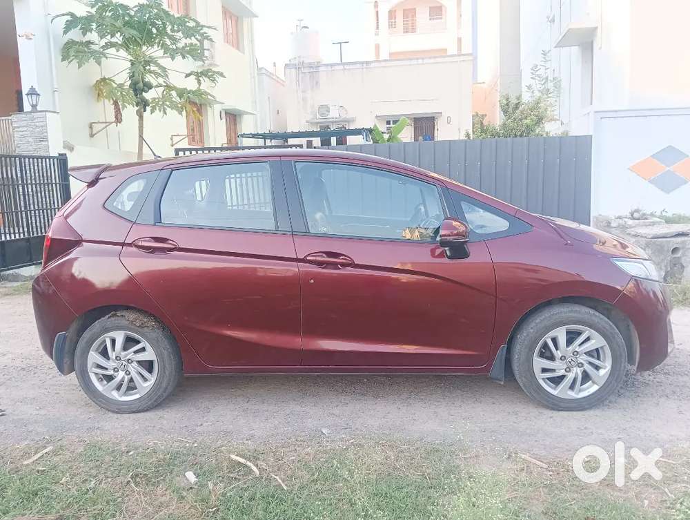 Honda Jazz Vx 2017 Diesel 79350 Km - P2p Insurance Till Dec-2026