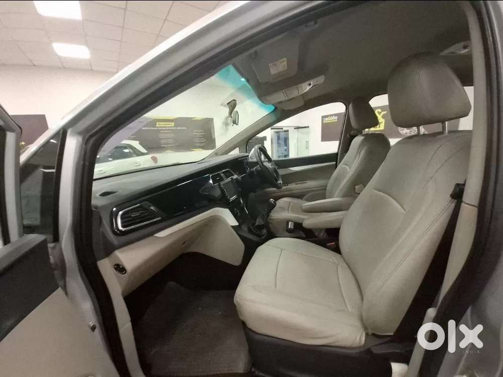 Mahindra Marazzo 1.5 M6 Plus 8 Str, 2020, Diesel