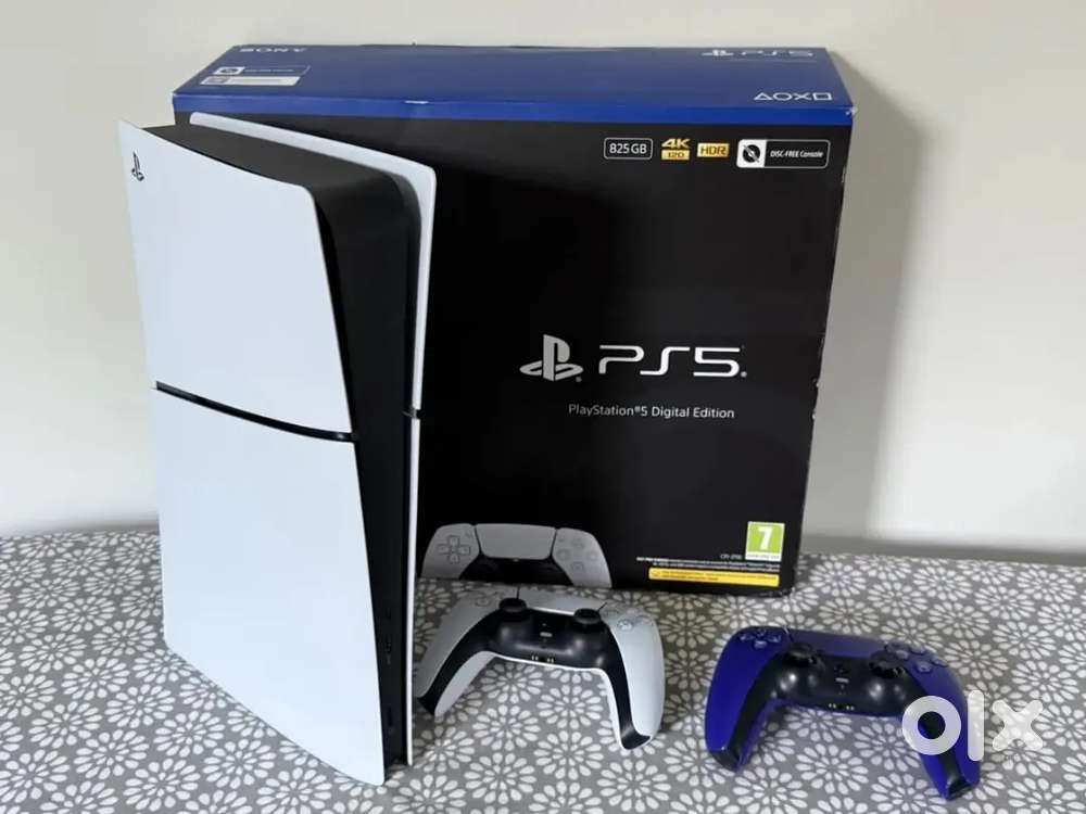 Sony PS5 Digital Edition Console 825GB - 2 Controllers Cables