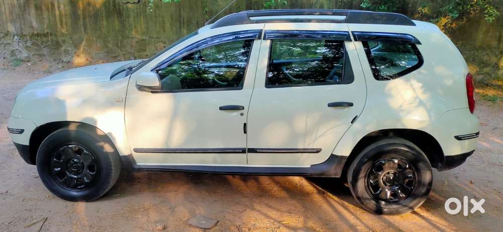 Renault Duster 1.5 Petrol Rxl, 2013, Cng & Hybrids