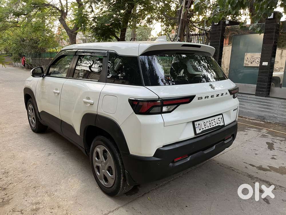 Maruti Suzuki Brezza 1.5 Vxi Smart Hybrid, 2023, Petrol