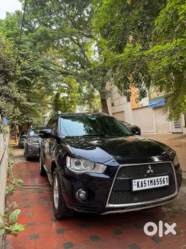 Mitsubishi Outlander 2010