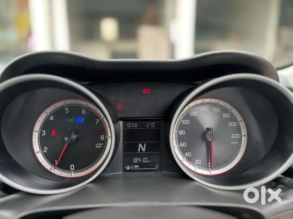 Maruti Suzuki Swift Amt Vxi 2023
