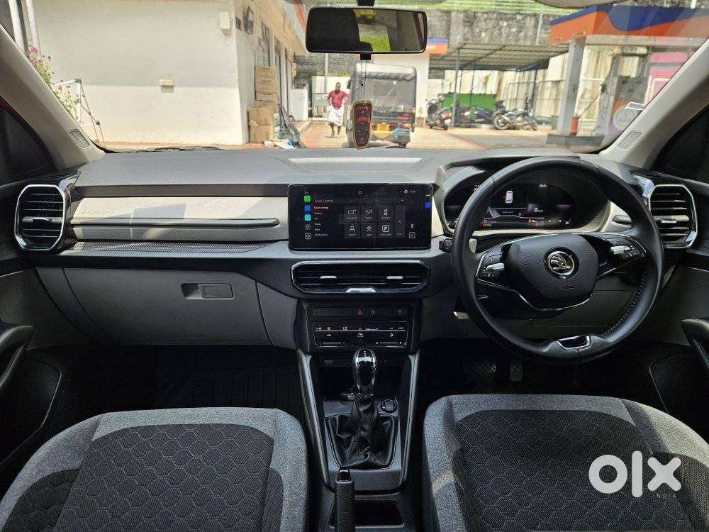 Skoda Kylaq Signature Plus At, 2025, Petrol