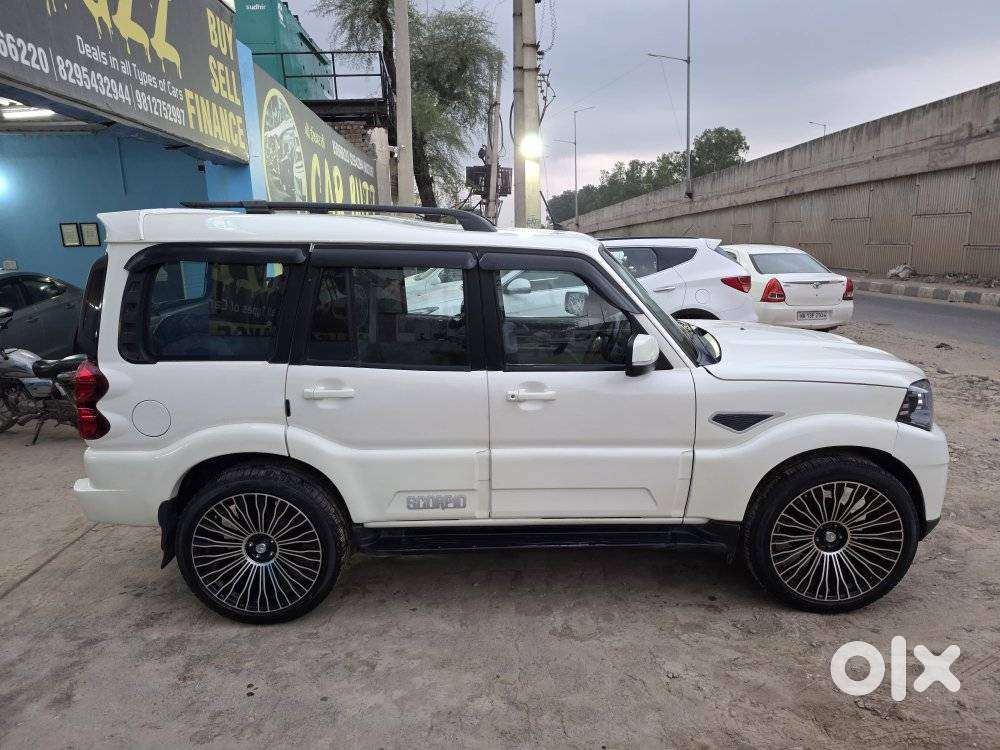 Mahindra Scorpio S11 Mt 7s, 2021, Diesel
