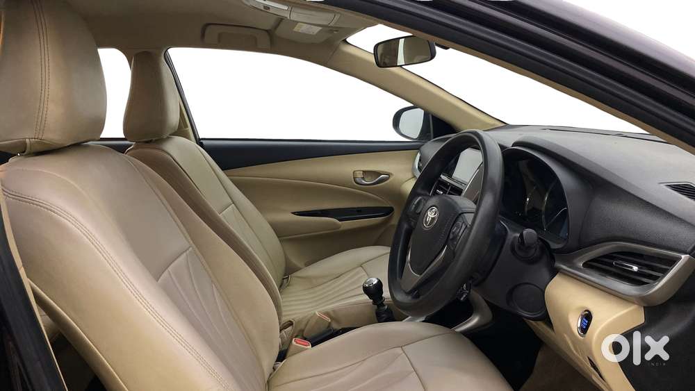 Toyota Yaris V, 2018, Petrol