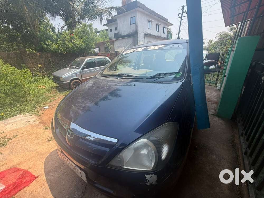 Toyota Innova 2.0 Petrol 2005