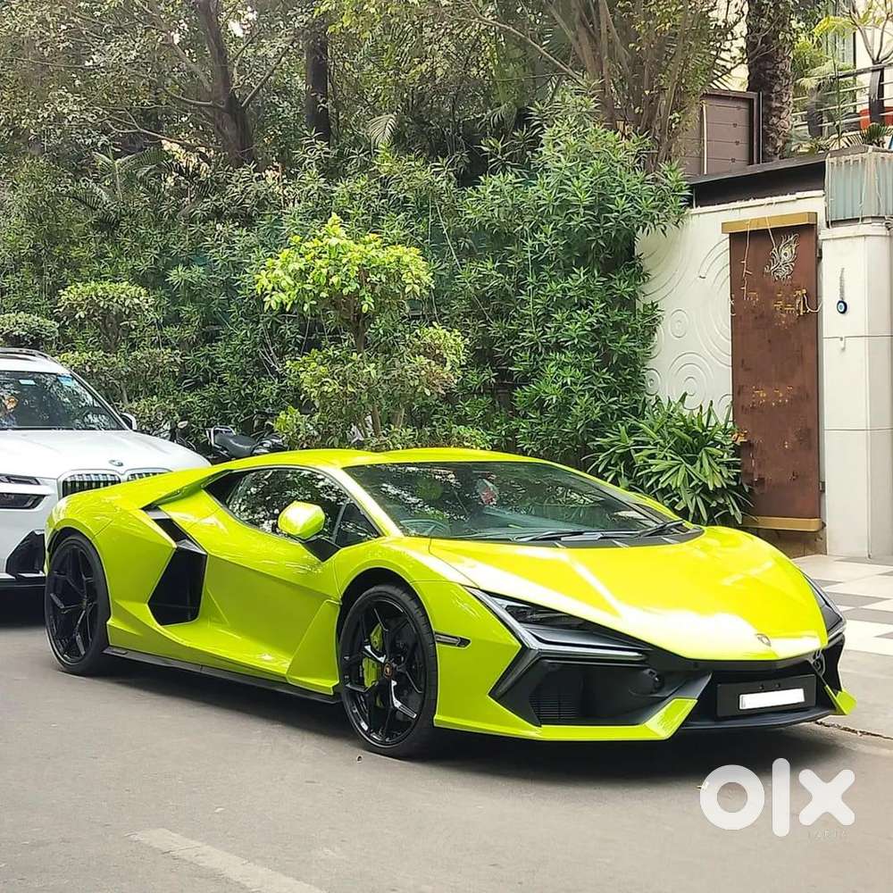 Lamborghini Revuelto Standard, 2026, Petrol