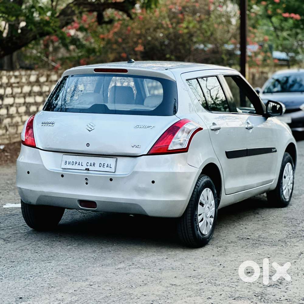 Maruti Suzuki Swift Vxi Optional, 2012, Cng & Hybrids