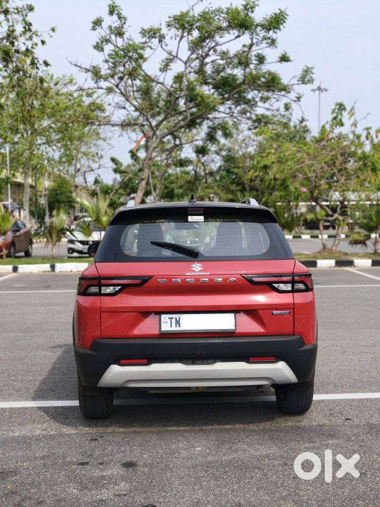 Maruti Suzuki Brezza 1.5 Zxi Plus Smart Hybrid Dual Tone, 2022, Petr..