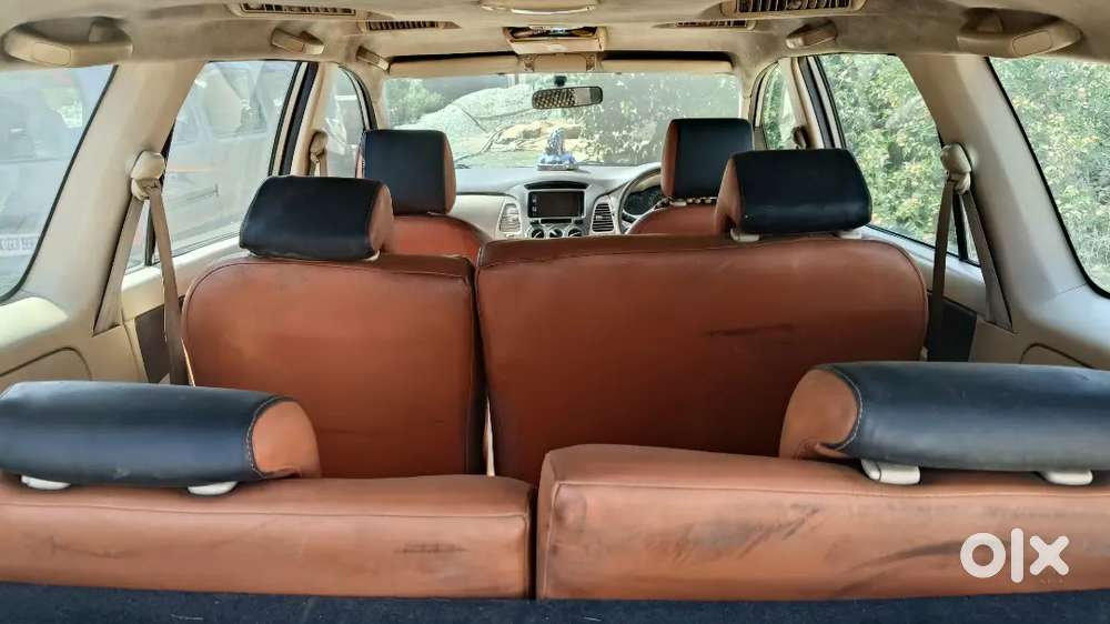 Innova Petrol/cng Working Condition