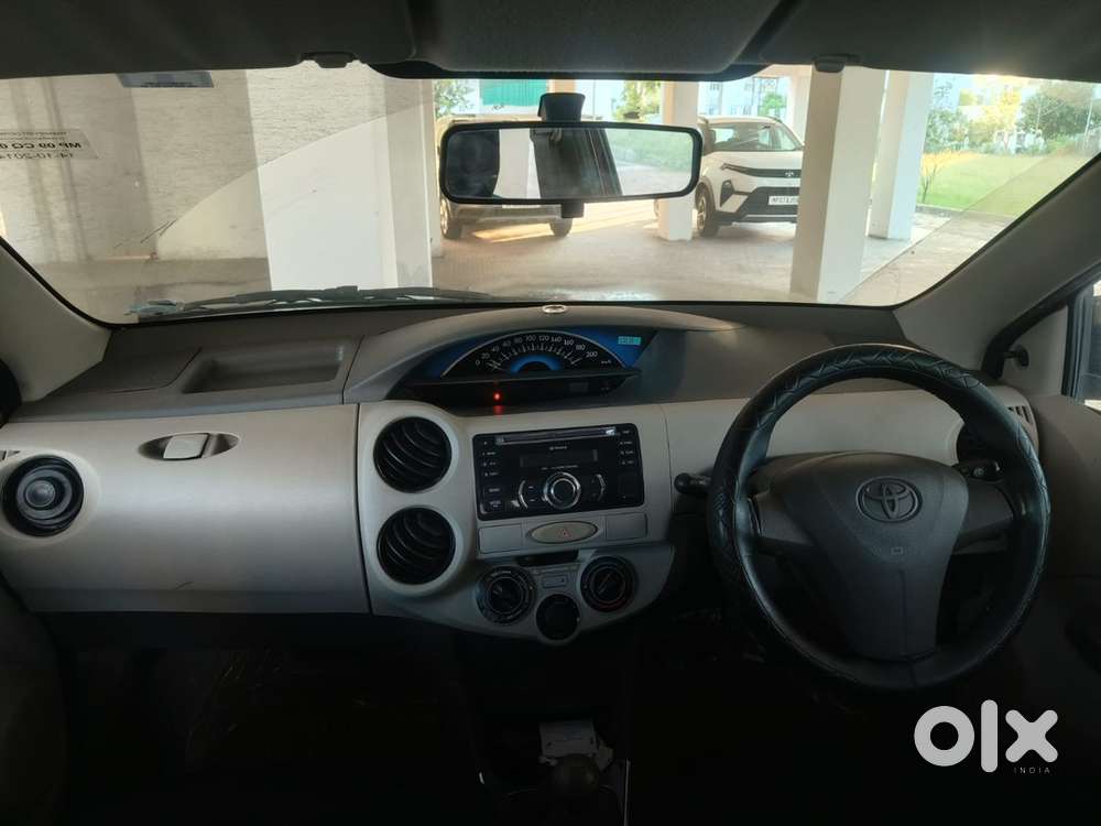 Toyota Etios Petrol 2014, Single Owner Only 25000 Km Driven