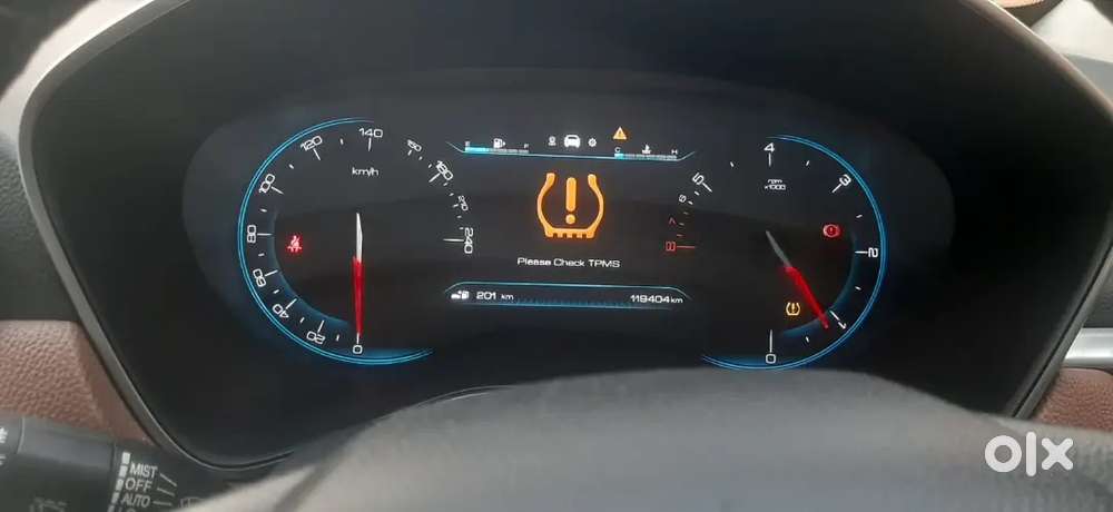Mg Hector Plus 2021 Diesel Well Maintained