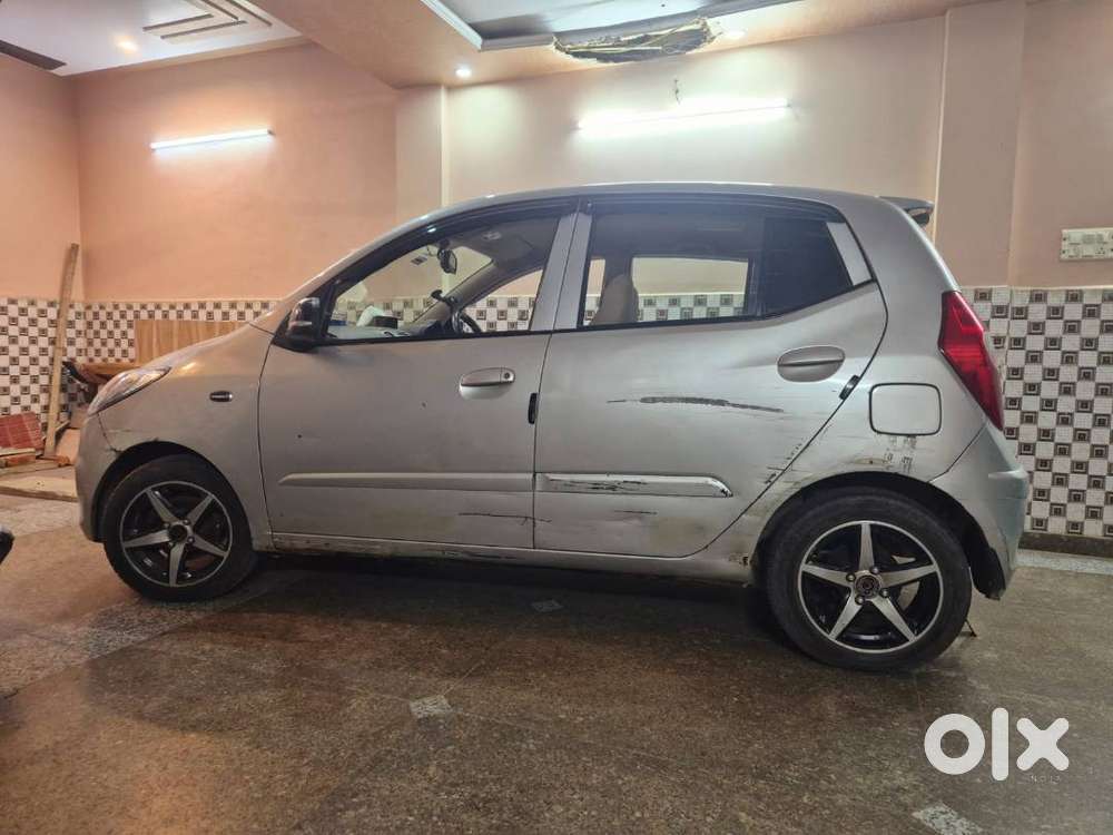 Hyundai I10 Sportz Top Model 2013 Model 2nd Owner