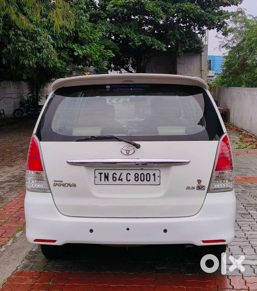 Toyota Innova 2.5 V 7 Str, 2011, Diesel