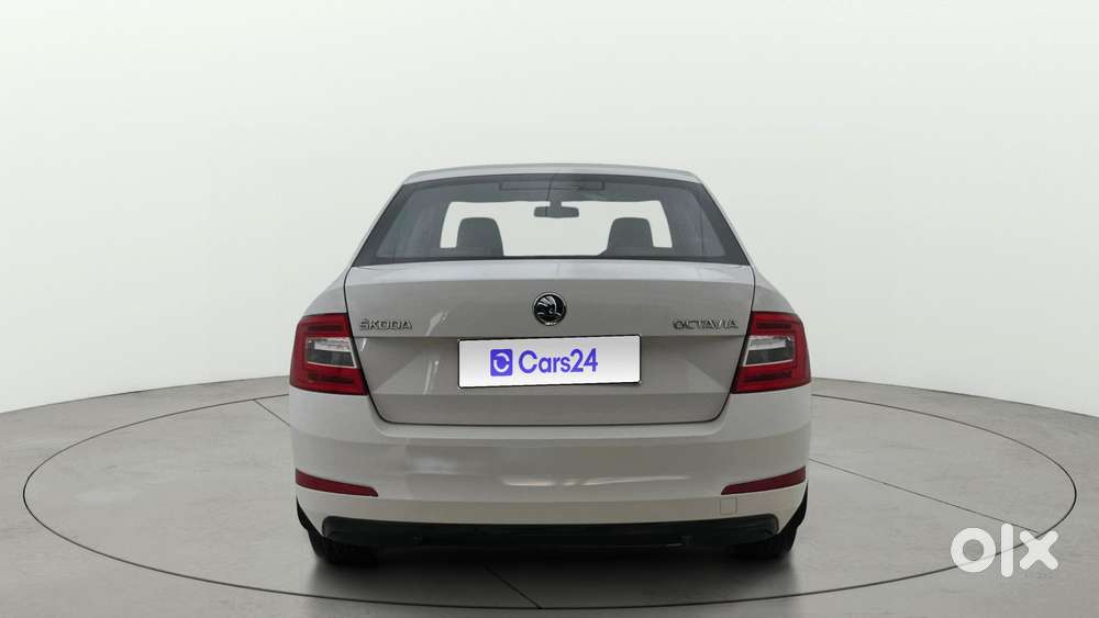 Skoda Octavia Elegance 2.0 Tdi At, 2014, Diesel