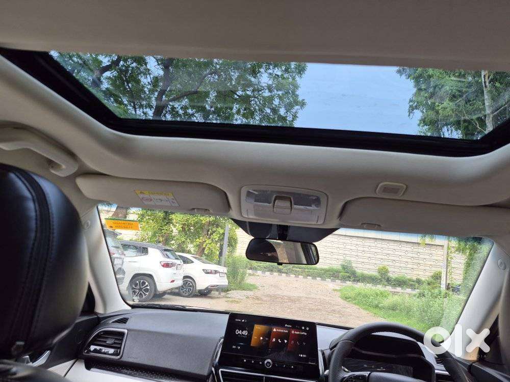 Mahindra Xuv 3xo Ax5 Ds Mt, 2025, Diesel