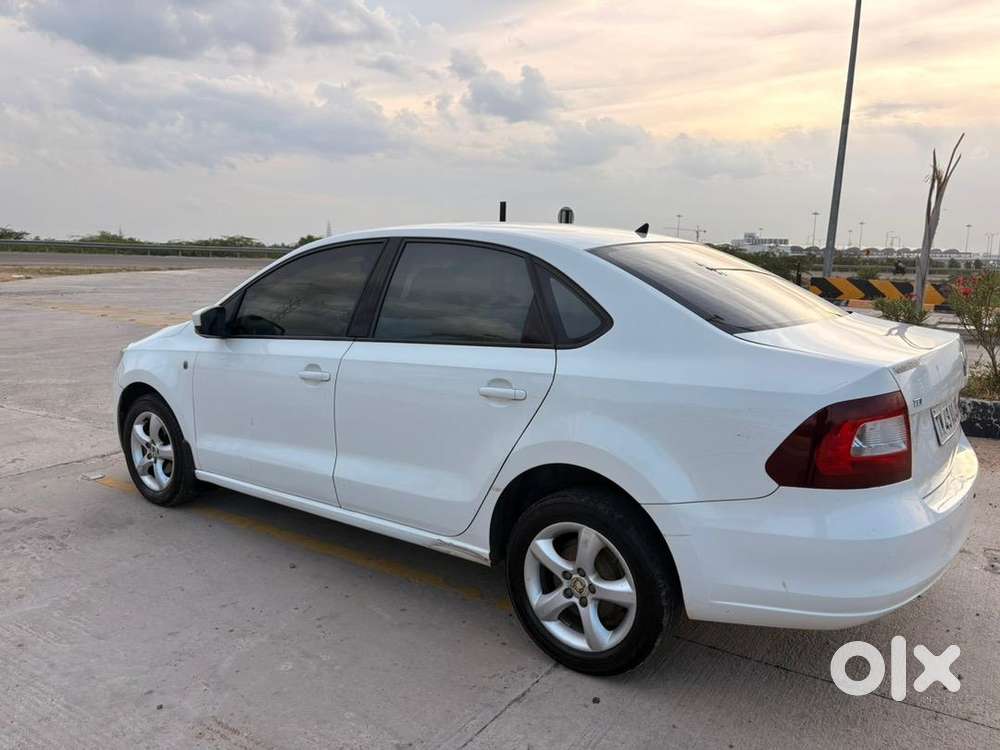 Skoda Rapid 2013 Diesel Well Maintained