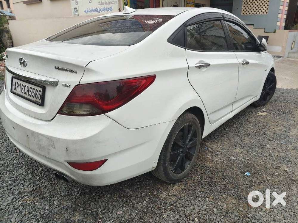 Hyundai Verna, 2013, Diesel
