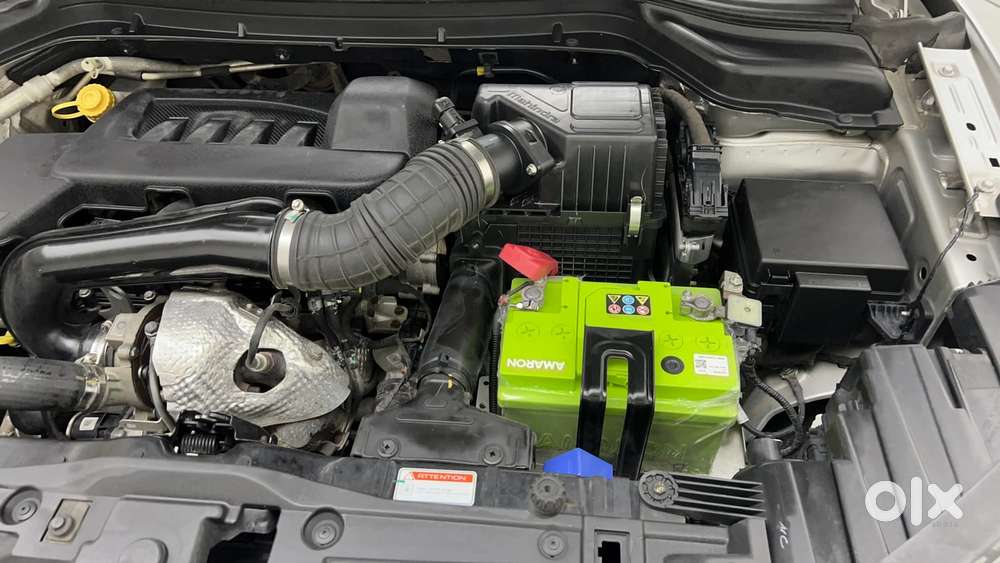 Mahindra Xuv300 W8 Diesel, 2023, Diesel