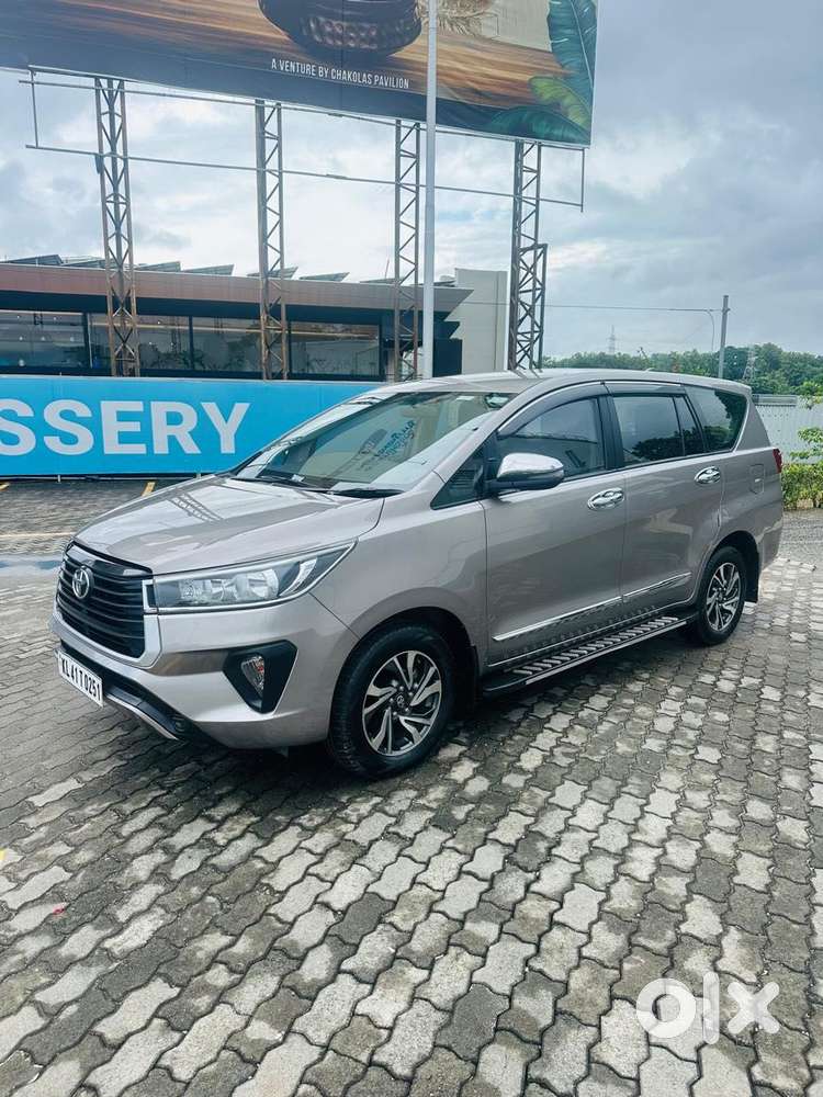 Toyota Innova Crysta 2.4 Gx Limited Edition 7 Str, 2022, Diesel