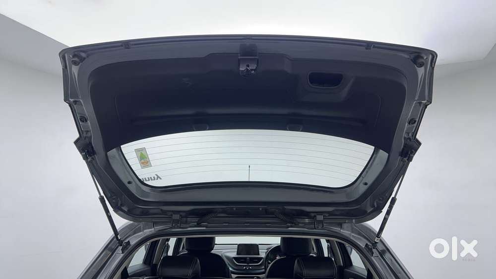 Tata Altroz 1.2 Xza Plus, 2022, Petrol