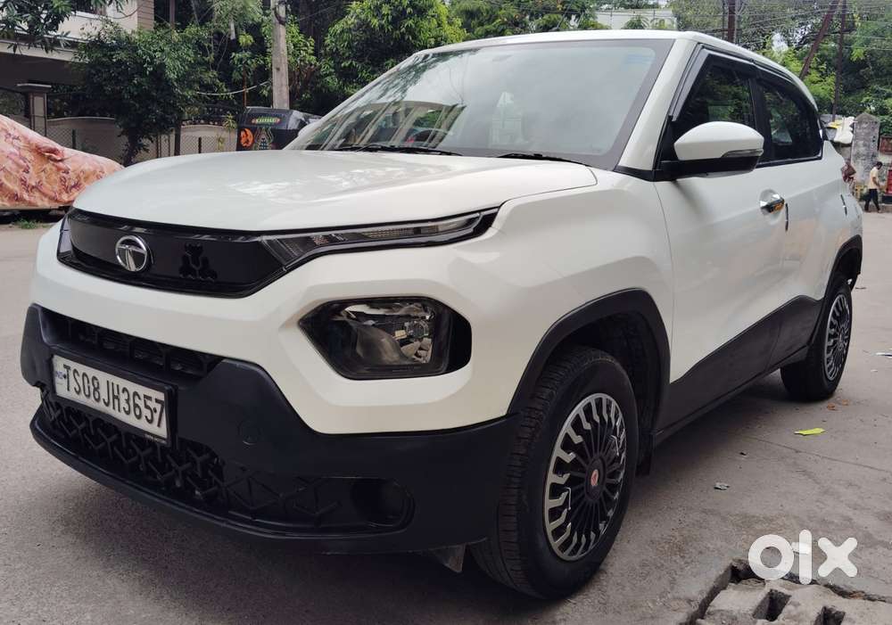 Tata Punch Adventure Amt, 2022, Petrol