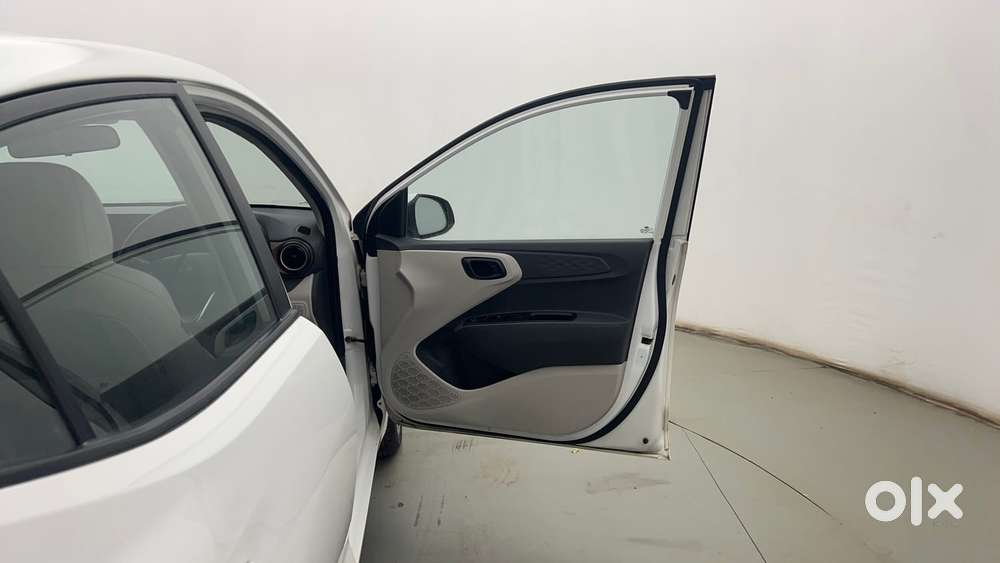 Hyundai Aura [2023-ongoing] 1.2 S Petrol Manual, 2023, Petrol