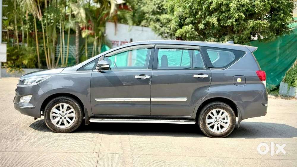 Toyota Innova Crysta 2.4 G Mt 8s, 2017, Diesel