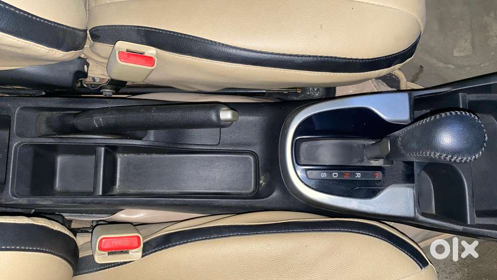 Honda Jazz 1.2 V At I Vtec, 2017, Petrol