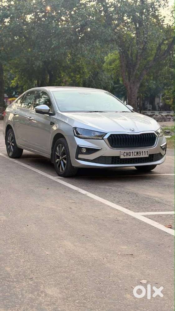 Skoda Slavia 1.0 Tsi Style At, 2022, Petrol