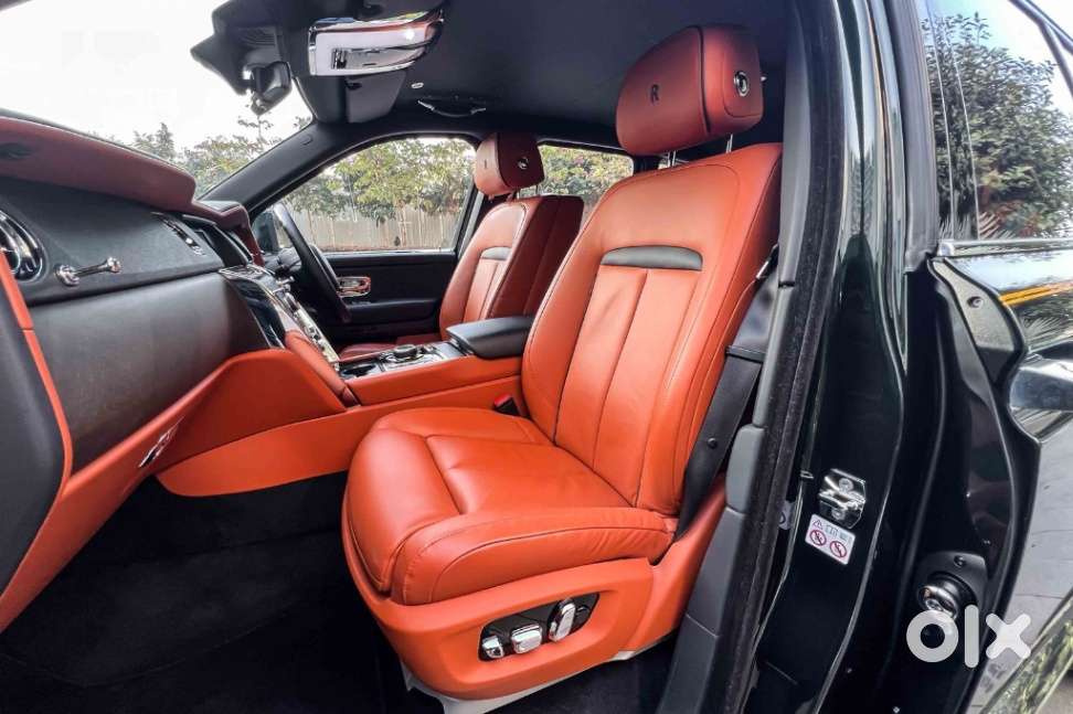 Rolls-royce Cullinan, 2022, Petrol