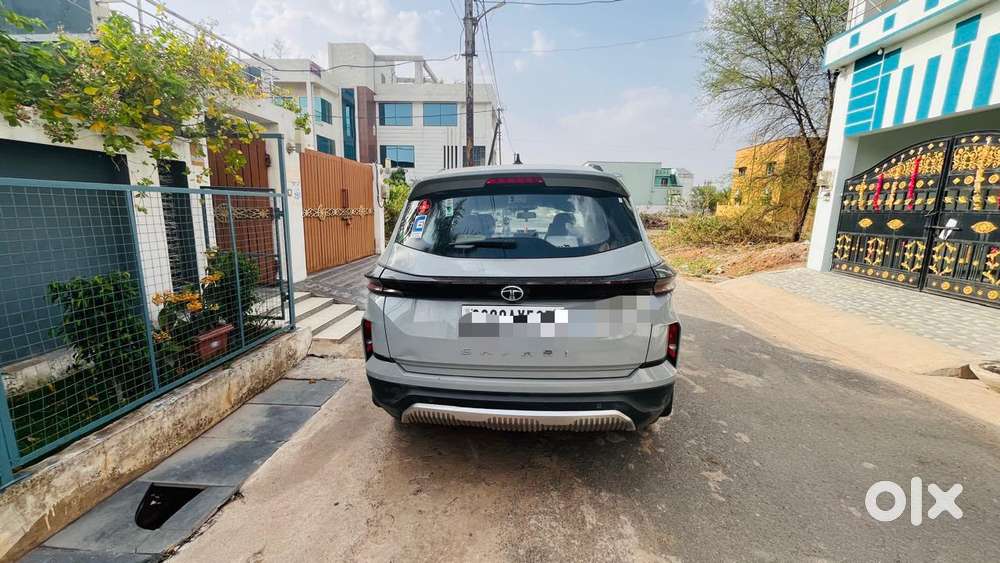Tata Safari Pure Plus S, 2024, Diesel