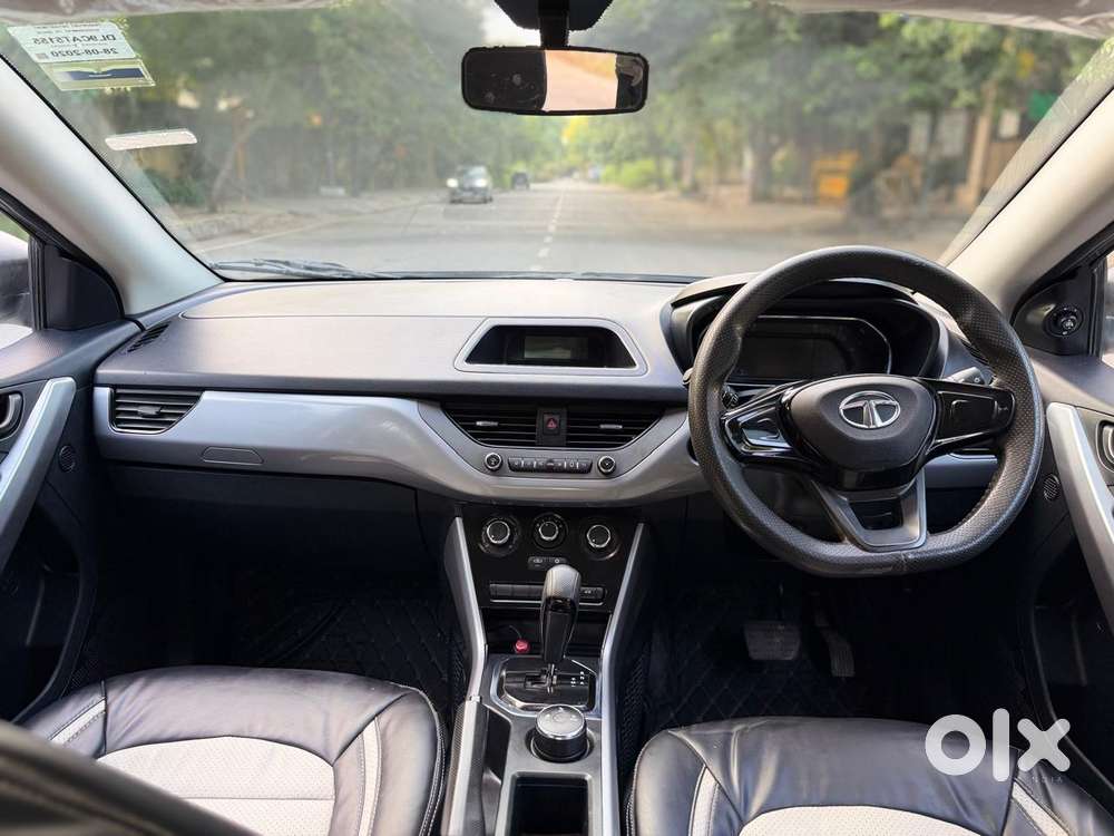 Tata Nexon 1.2 Revotron Xma Amt (s), 2020, Petrol