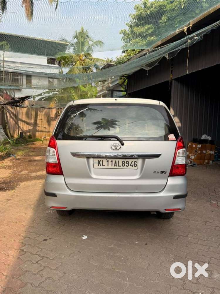 Toyota Innova 2.5 V 7 Str, 2012, Diesel