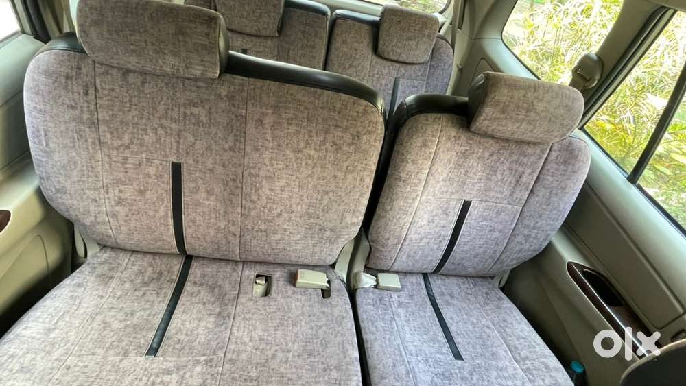 Toyota Innova 2014 Diesel Well Maintained