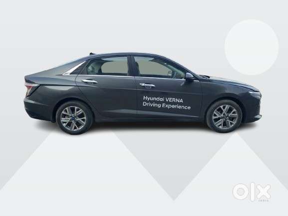 Hyundai Verna Sx(o) Petrol At, 2023, Petrol
