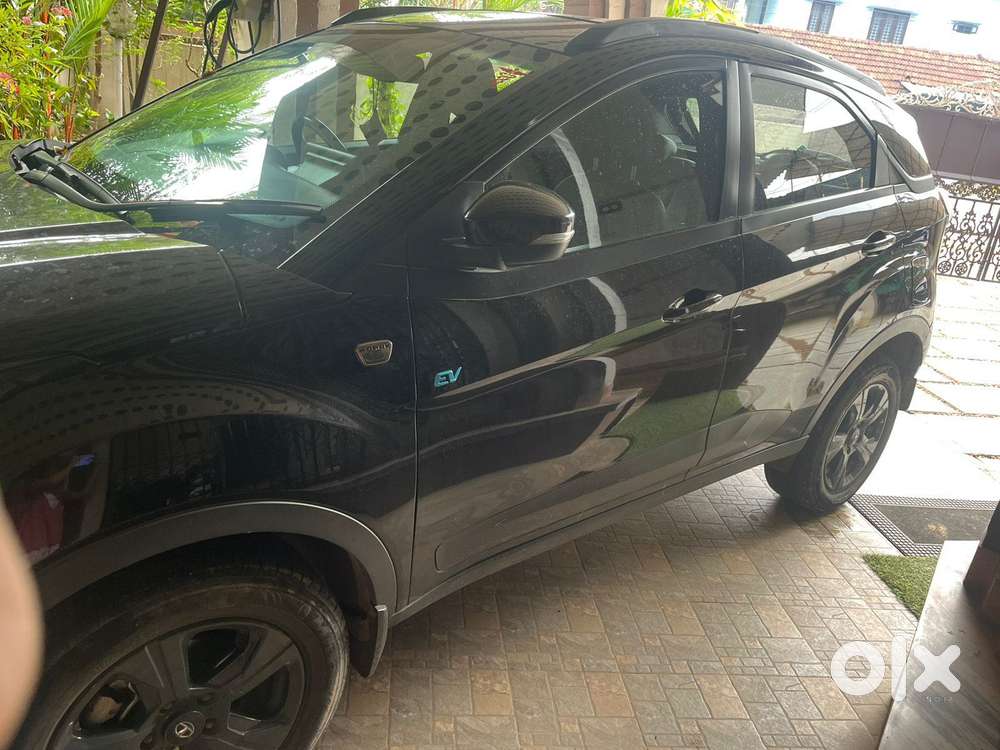 Tata Nexon Ev Xz Plus Lux Dark Edition, 2023, Electric